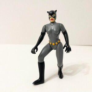 1993 Kenner Batman The Animated Series Catwoman Action Figure DC Comics 4 Inch